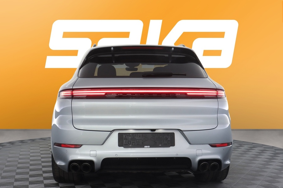 Porsche Cayenne vaihtoauto