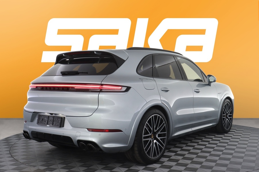 Porsche Cayenne vaihtoauto