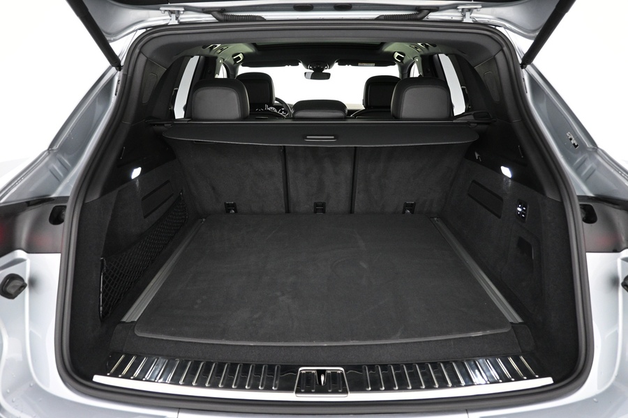 Porsche Cayenne vaihtoauto