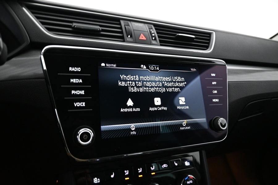 Skoda Superb vaihtoauto