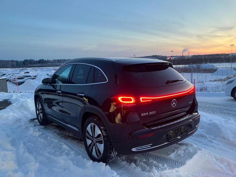 Mercedes-Benz EQA vaihtoauto