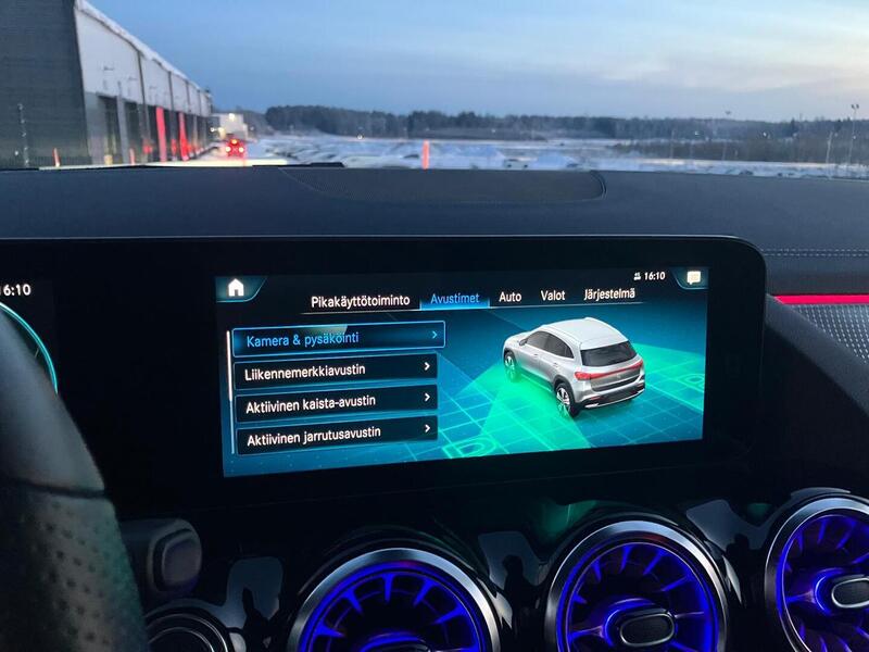 Mercedes-Benz EQA vaihtoauto