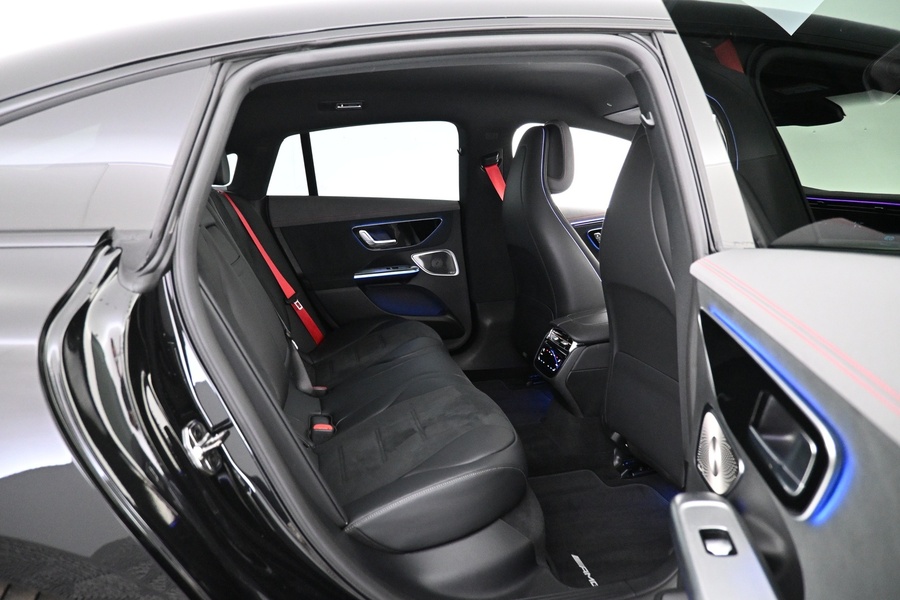 Mercedes-Benz EQE vaihtoauto