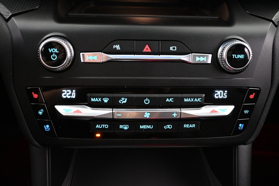 Ford USA Explorer vaihtoauto