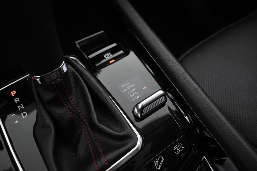 Jeep Compass vaihtoauto