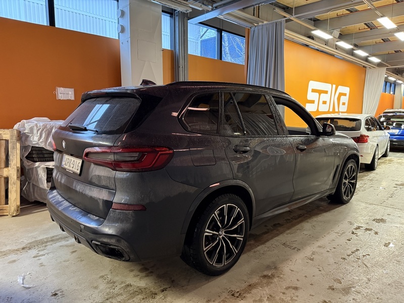 BMW X5 vaihtoauto