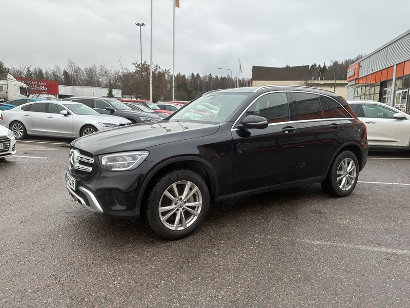 Mercedes-Benz GLC vaihtoauto