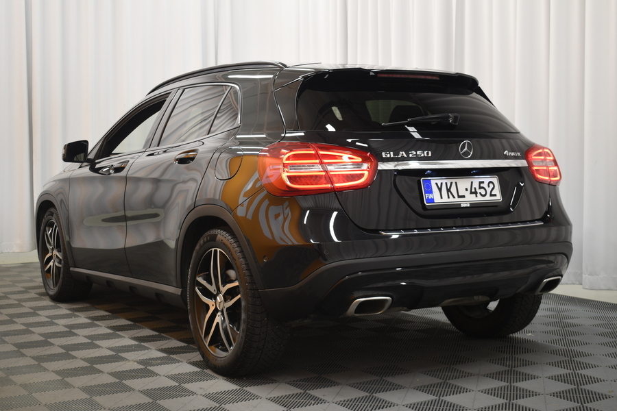 Mercedes-Benz GLA vaihtoauto