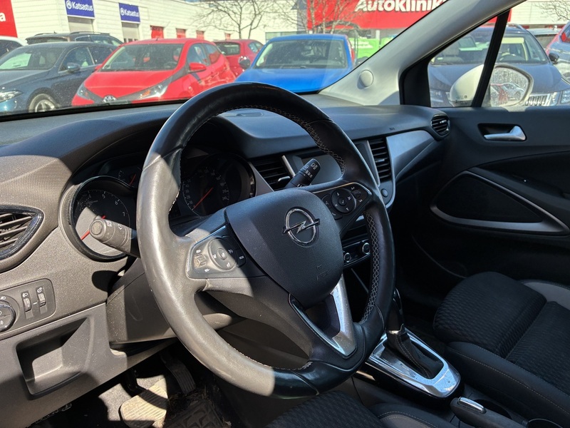 Opel Crossland X vaihtoauto