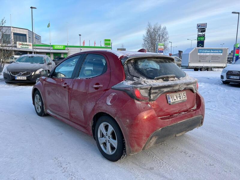 Toyota Yaris vaihtoauto