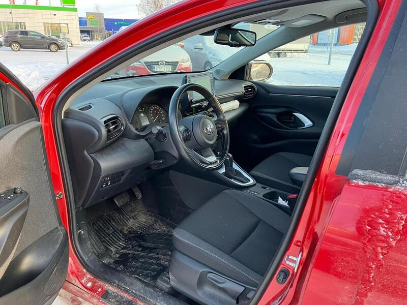 Toyota Yaris vaihtoauto