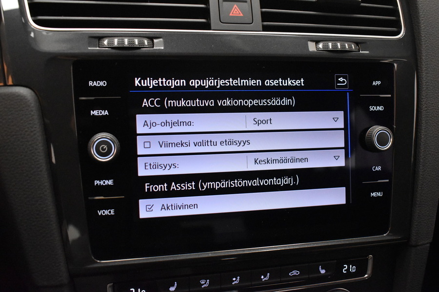 Volkswagen Golf vaihtoauto