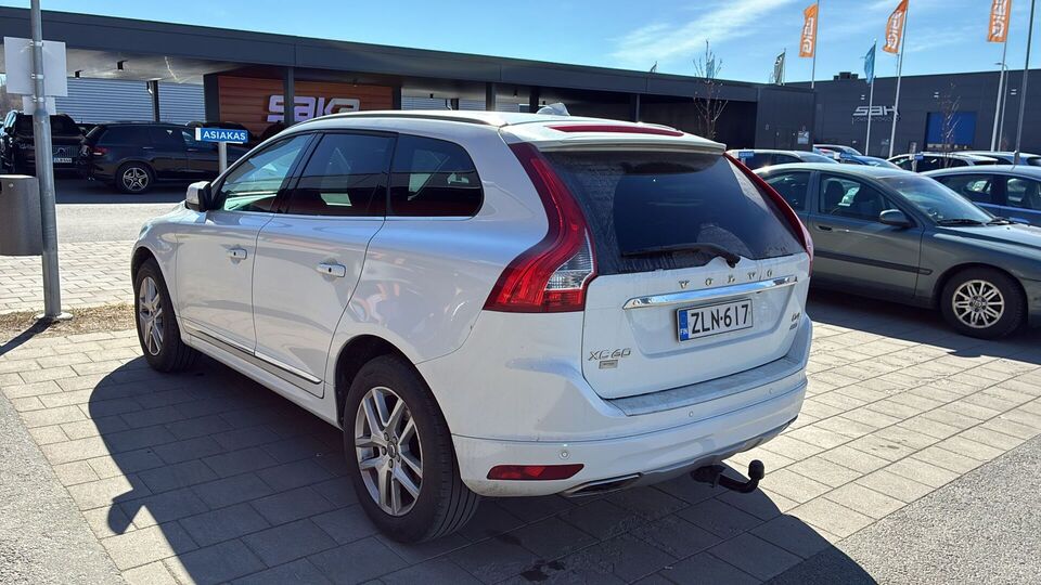Volvo XC60 vaihtoauto