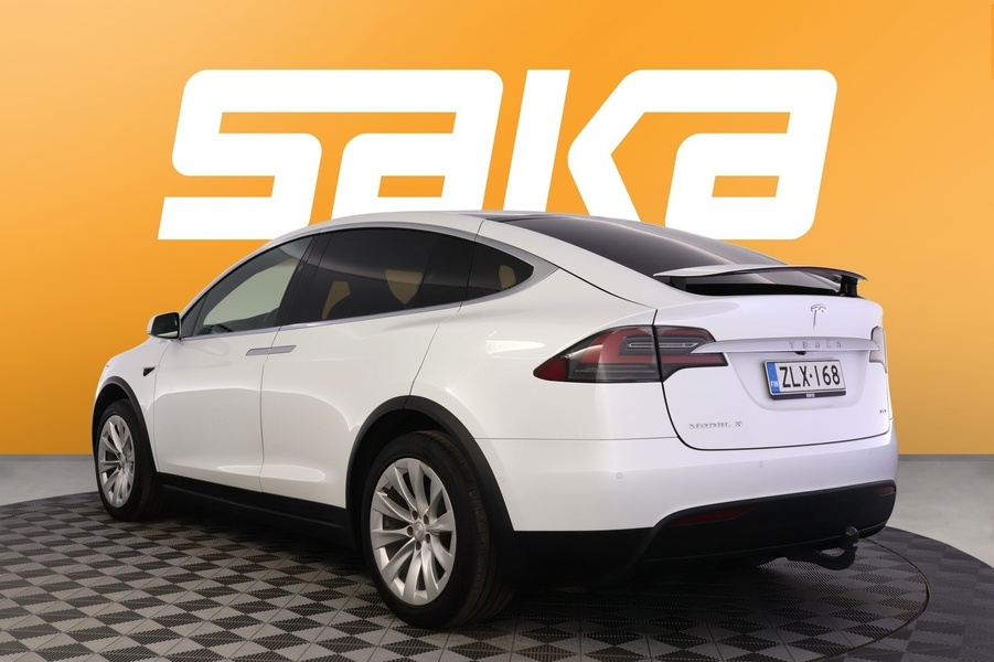 Tesla Model X vaihtoauto