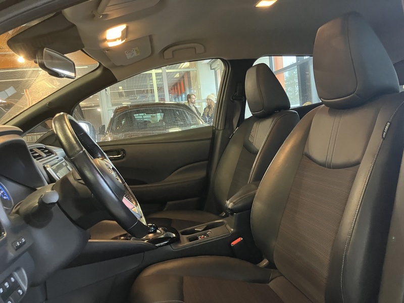 Nissan Leaf vaihtoauto