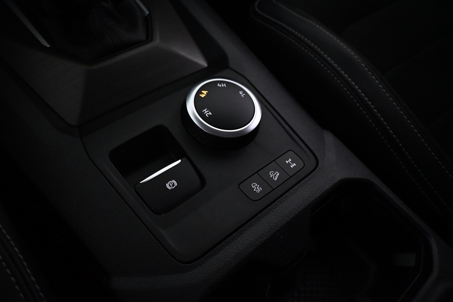 Volkswagen Amarok vaihtoauto