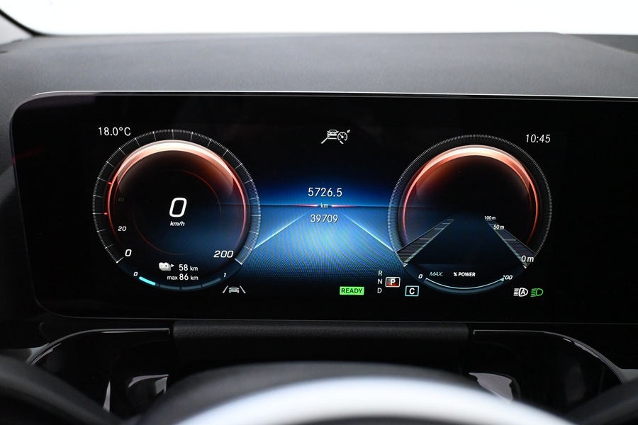 Mercedes-Benz EQA vaihtoauto