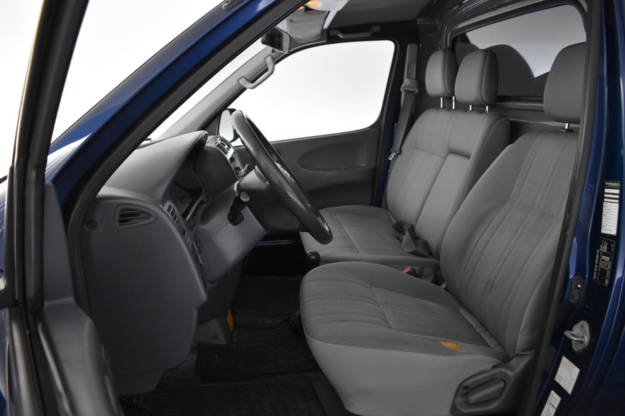 Toyota Hiace vaihtoauto