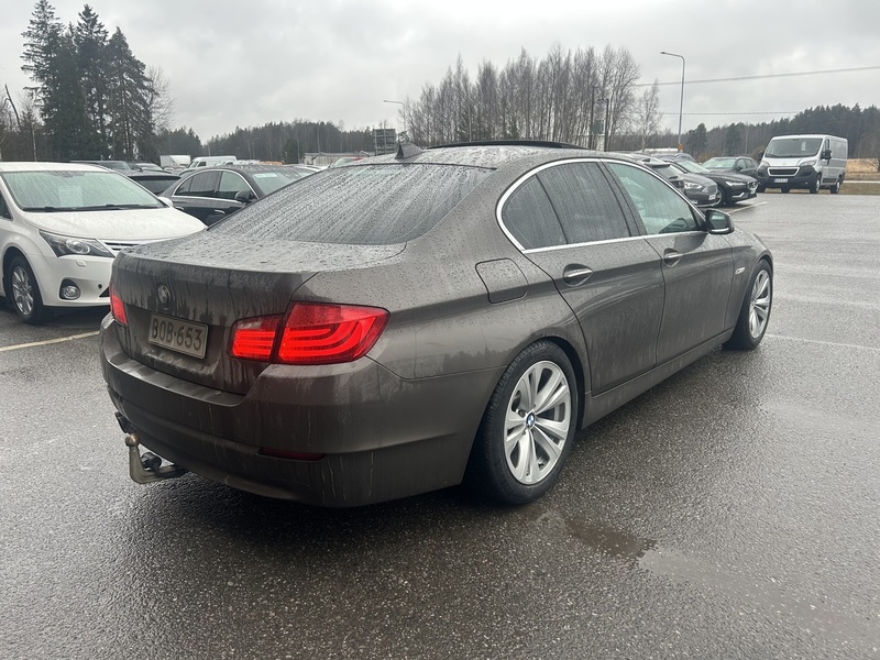 BMW 523 vaihtoauto