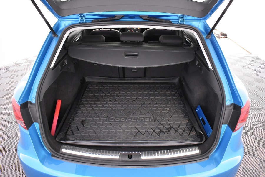 SEAT Leon ST vaihtoauto