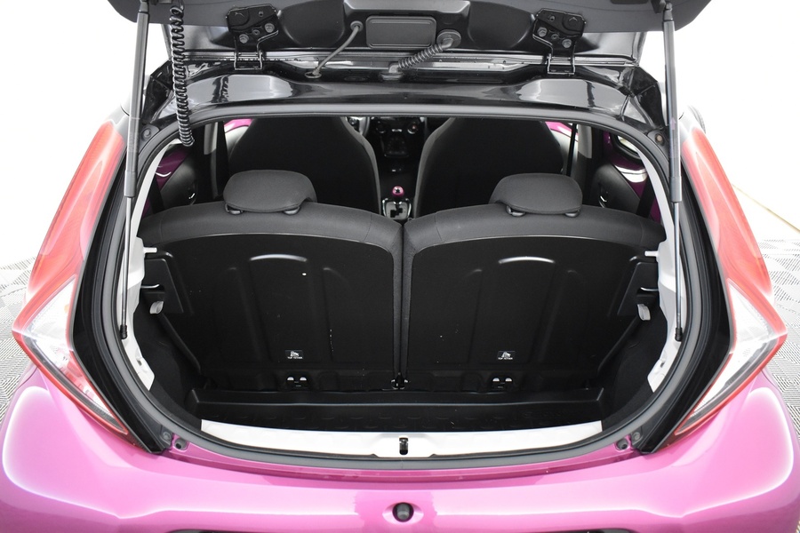 Toyota AYGO vaihtoauto