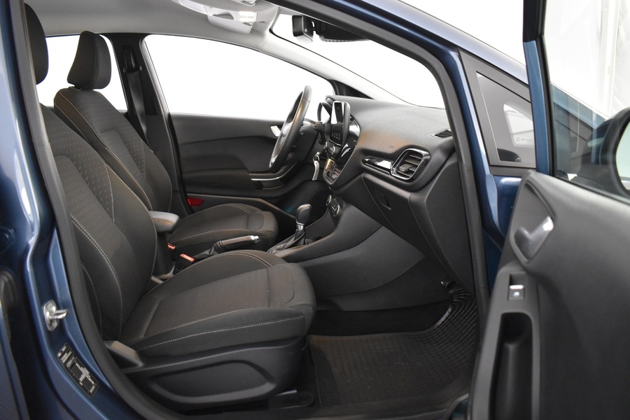 Ford Fiesta vaihtoauto