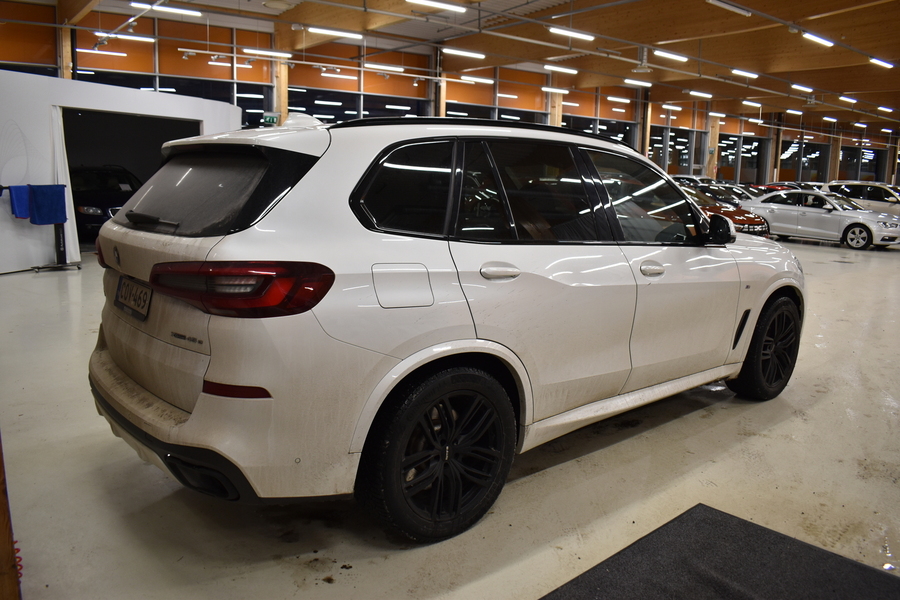 BMW X5 vaihtoauto