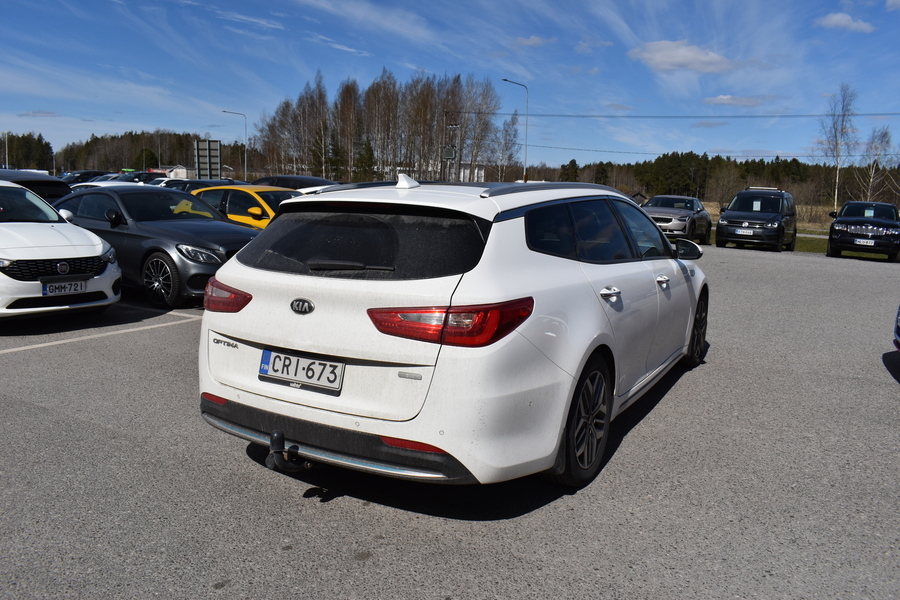 Kia Optima vaihtoauto