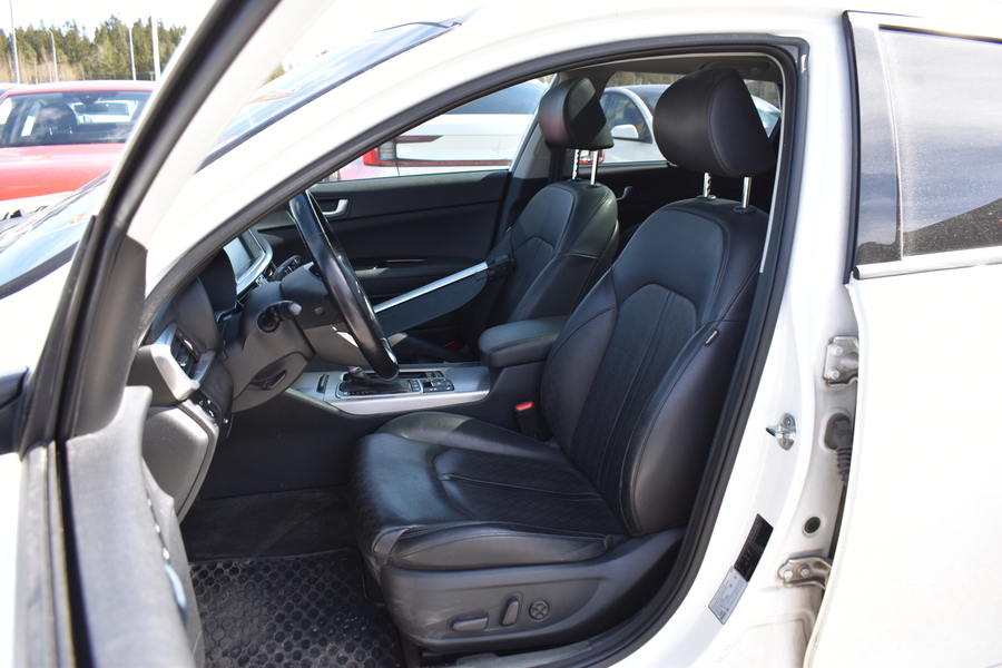 Kia Optima vaihtoauto