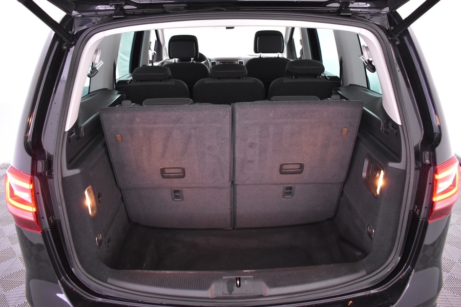 Volkswagen Sharan vaihtoauto