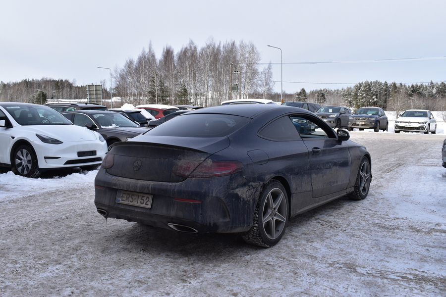 Mercedes-Benz C vaihtoauto