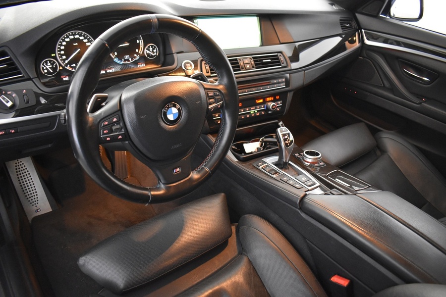 BMW M550d vaihtoauto