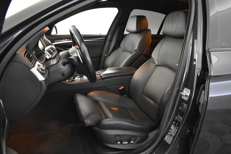 BMW M550d vaihtoauto