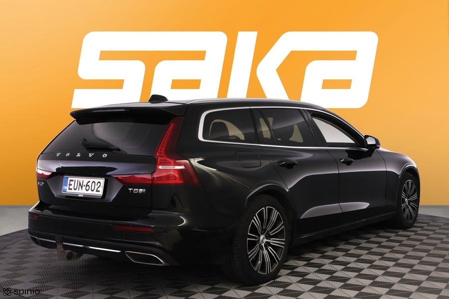 Volvo V60 vaihtoauto