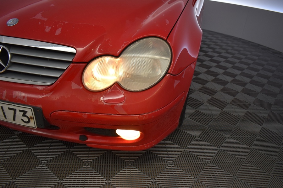 Mercedes-Benz C vaihtoauto