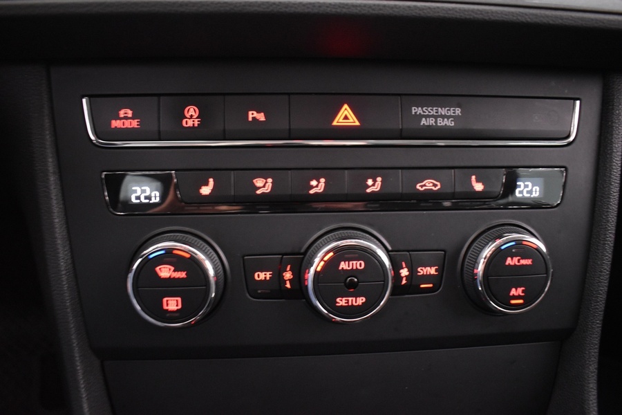 SEAT Leon ST vaihtoauto