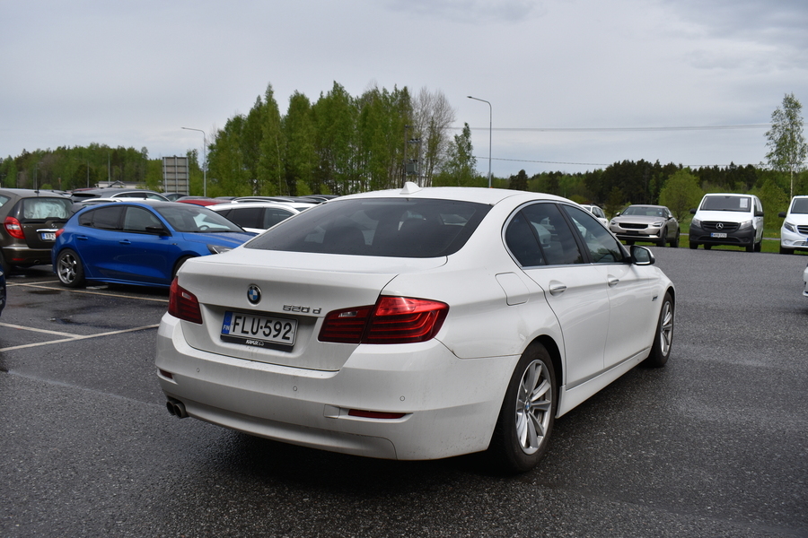 BMW 520 vaihtoauto