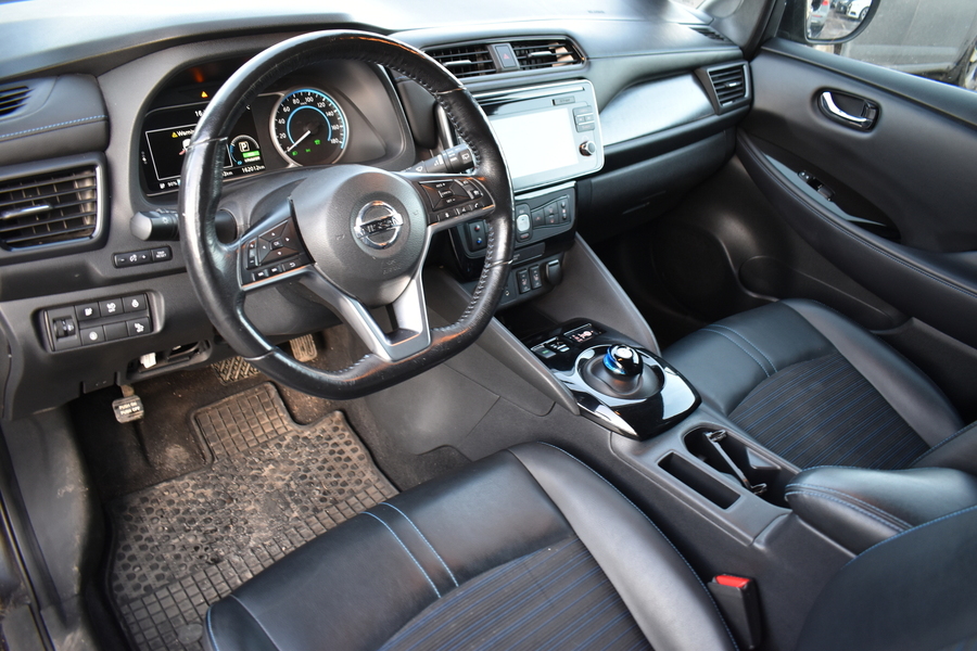 Nissan Leaf vaihtoauto