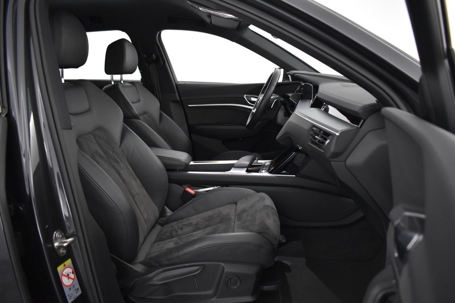 Audi e-tron vaihtoauto