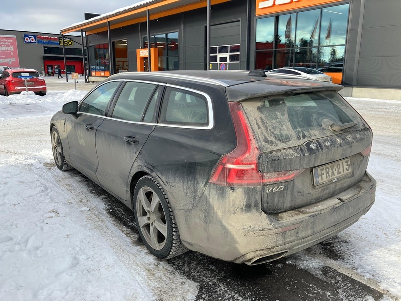 Volvo V60 vaihtoauto