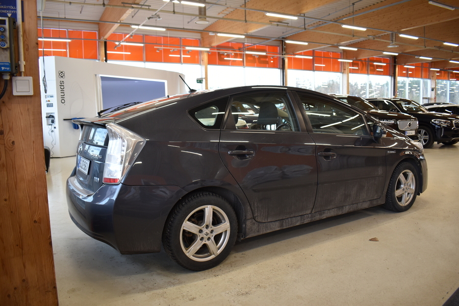 Toyota Prius vaihtoauto