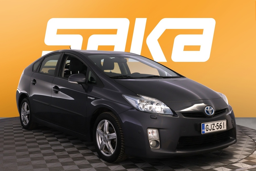 Toyota Prius vaihtoauto