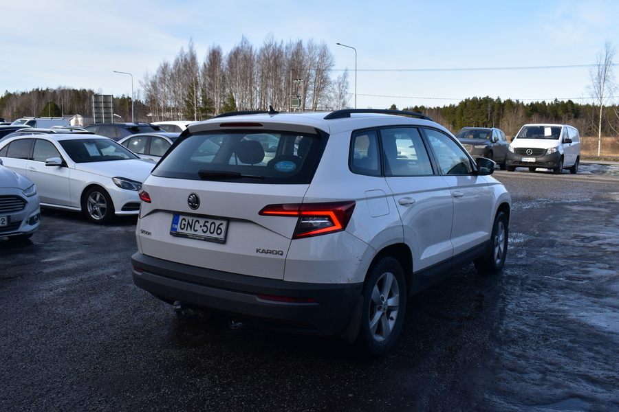 Skoda Karoq vaihtoauto