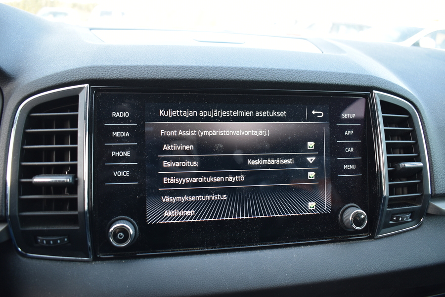 Skoda Karoq vaihtoauto