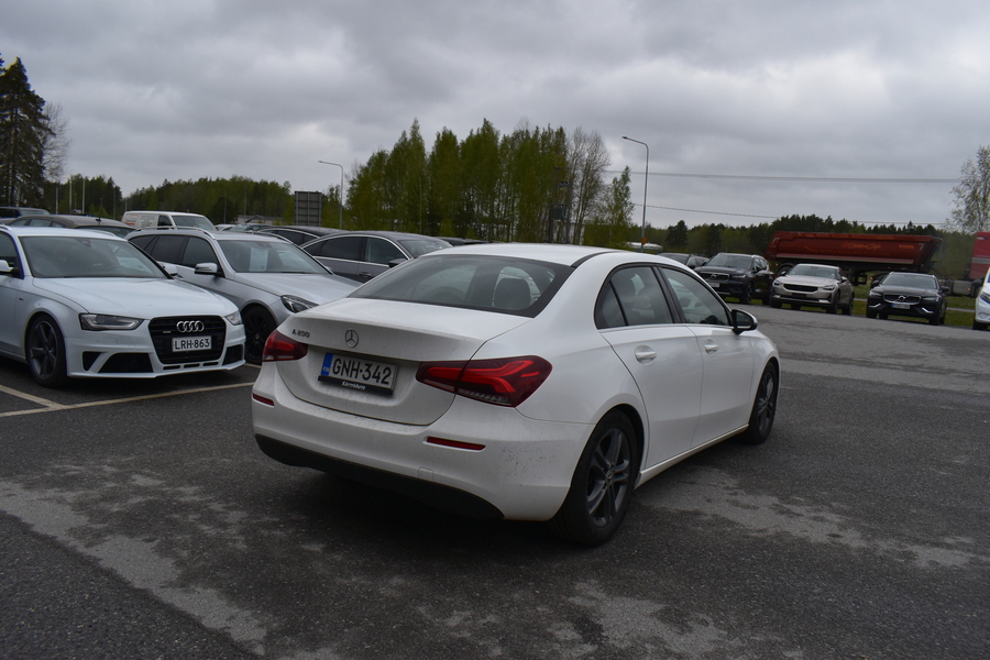 Mercedes-Benz A vaihtoauto