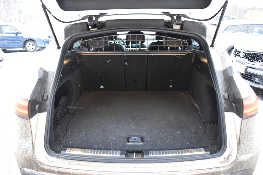 Mercedes-Benz EQC vaihtoauto