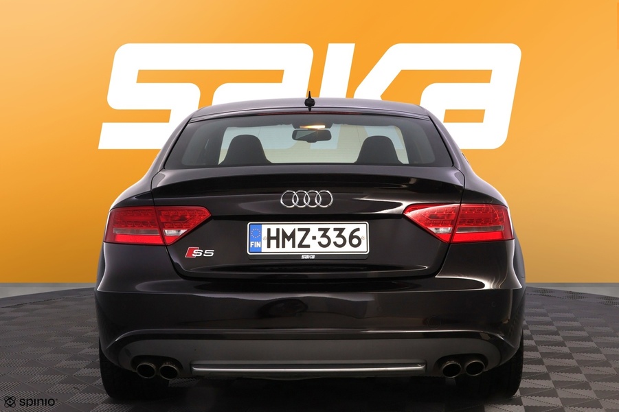 Audi S5 vaihtoauto