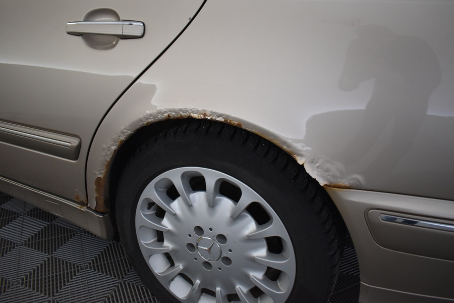 Mercedes-Benz E vaihtoauto