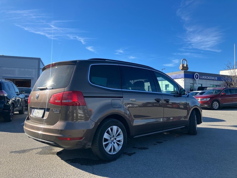 Volkswagen Sharan vaihtoauto