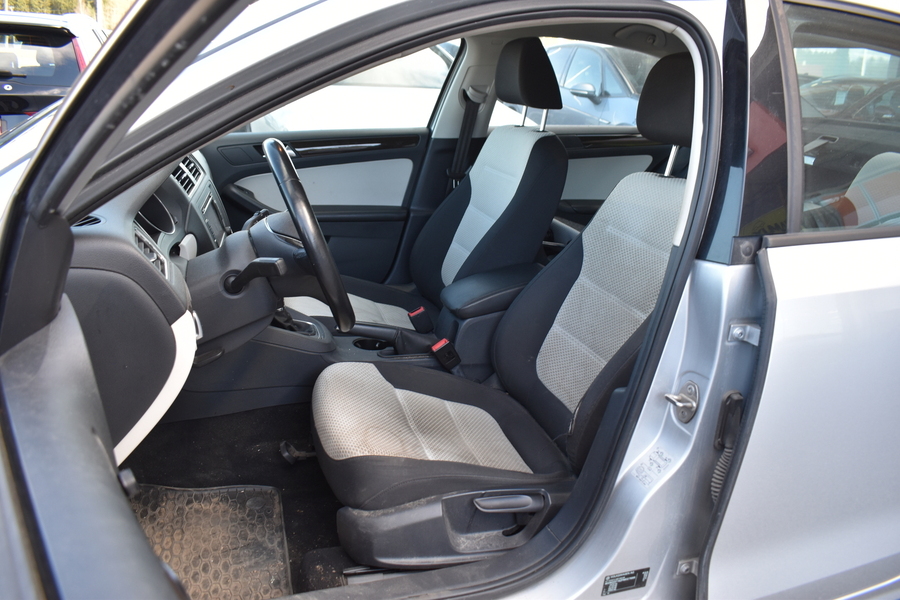 Volkswagen Jetta vaihtoauto